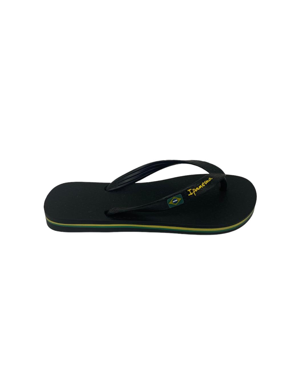 Ipanema Classic Brazil γυναικεία σαγιονάρα σε μαύρο χρώμα