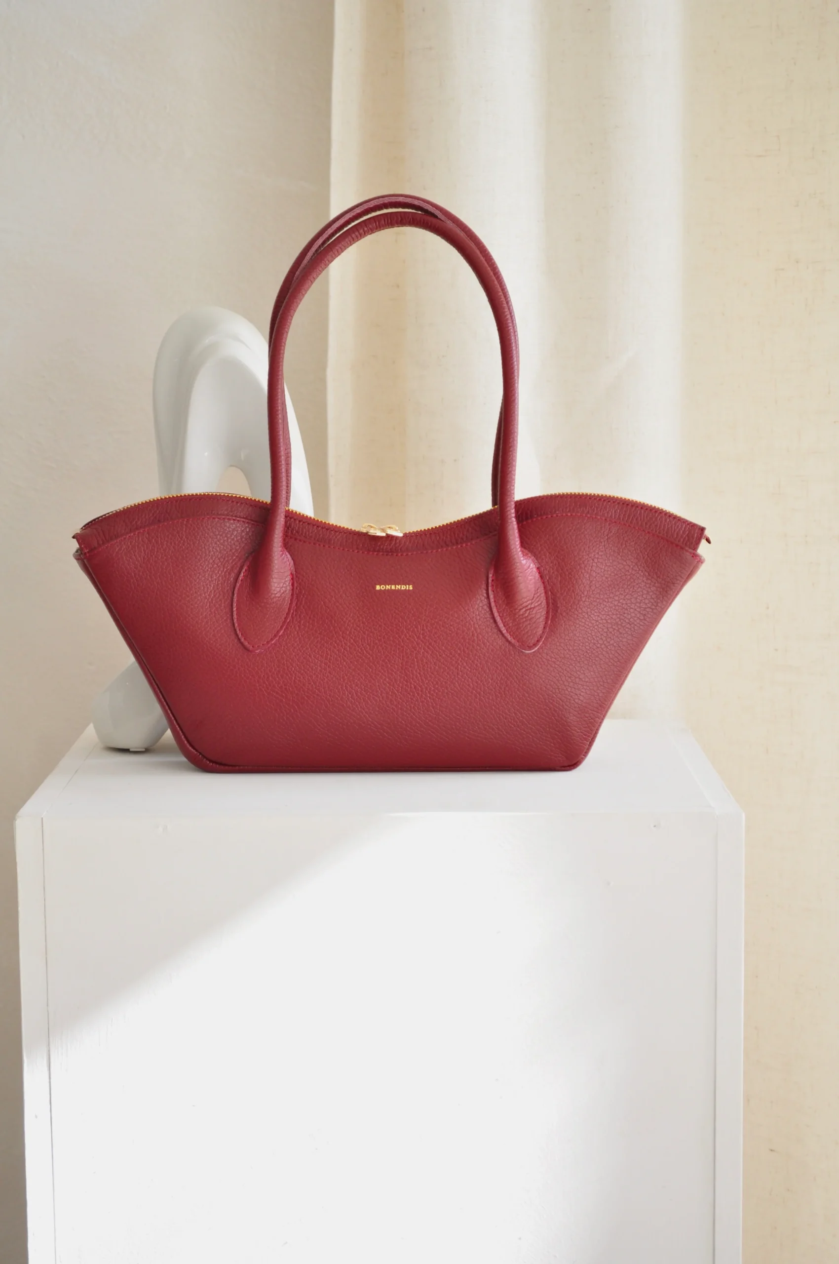 Bonendis Bisou Small Δερμάτινη γυναικεία Τσάντα Χειρός - Cherry Red - Image 4