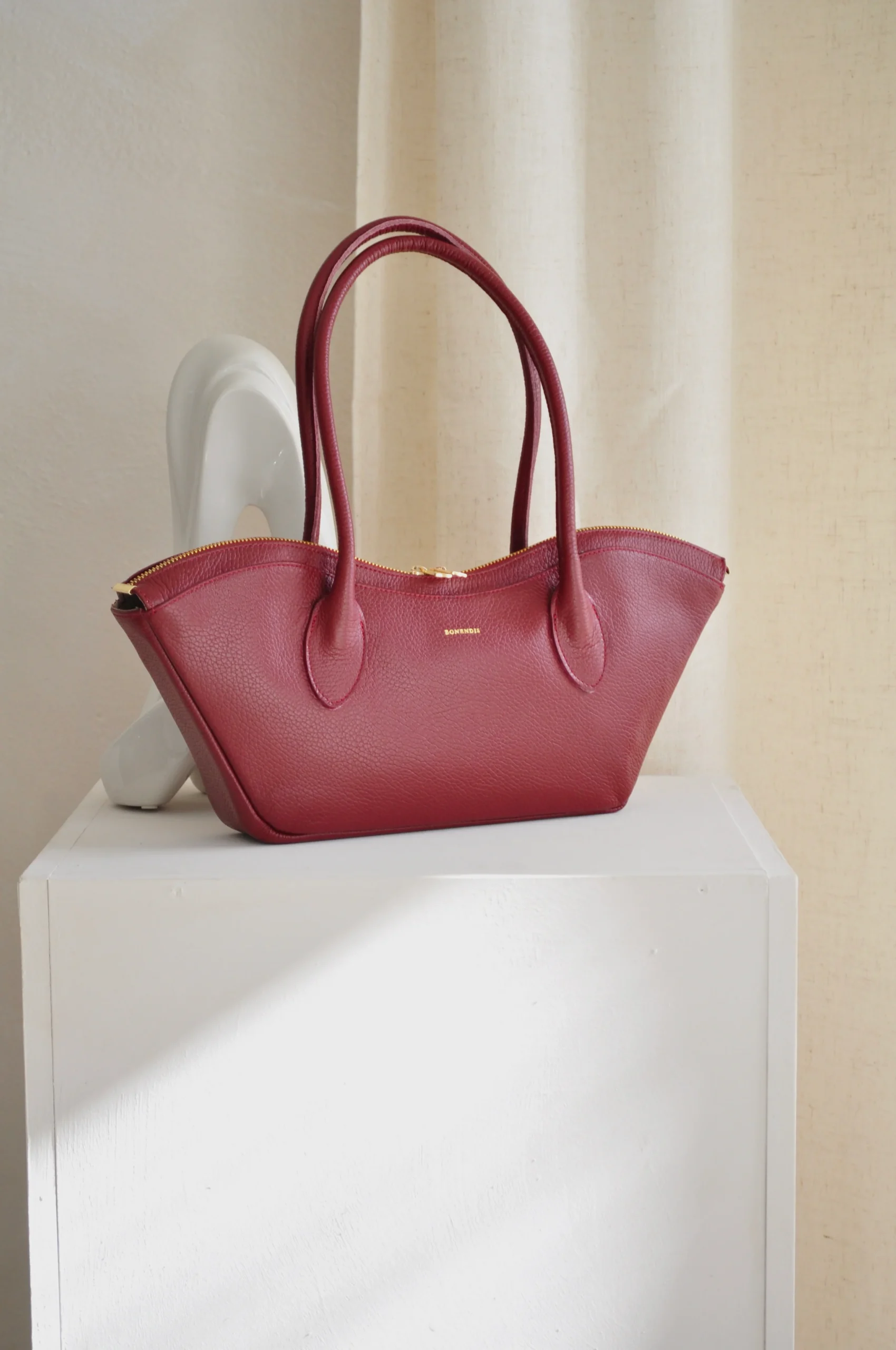 Bonendis Bisou Small Δερμάτινη γυναικεία Τσάντα Χειρός - Cherry Red - Image 3